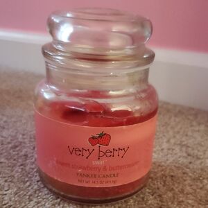 Yankee Candle Very Berry Swirl 2 In 1